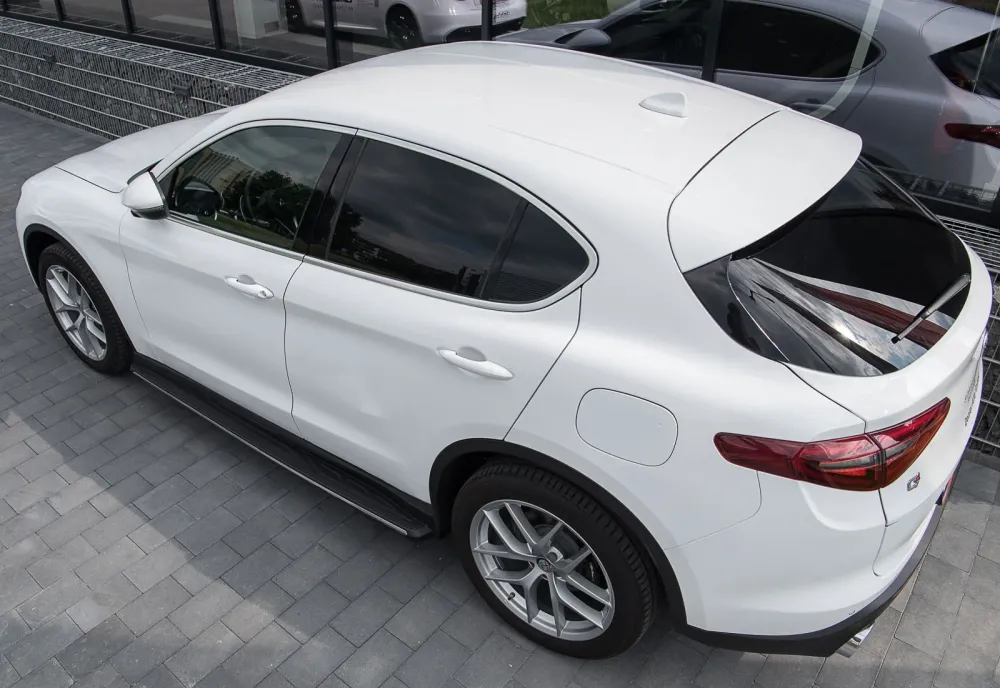 Stigtrinn Alfa Romeo Stelvio Ventshield (2016-2025)
