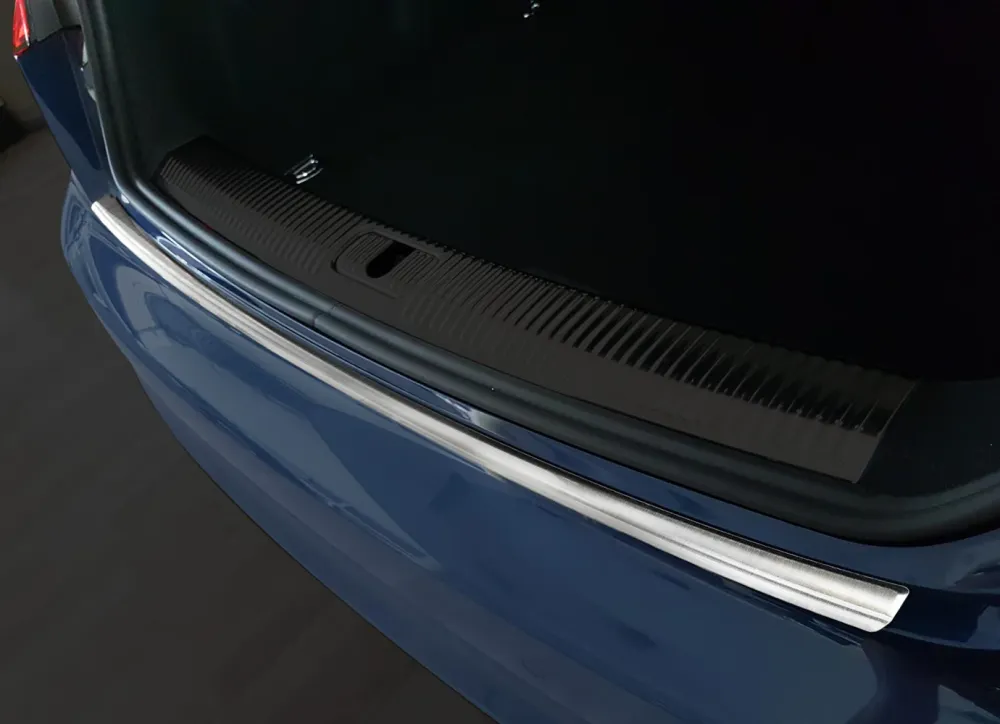 Bakfangerbeskytter Audi A5/S5 F5 Sportback (2016-2024) – Rustfritt stål | Avisa