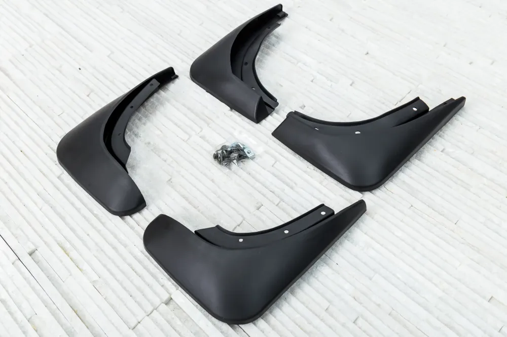 Skvettlapp Audi A8 D4 (2009-2013) – ABS | Ven-Tuning