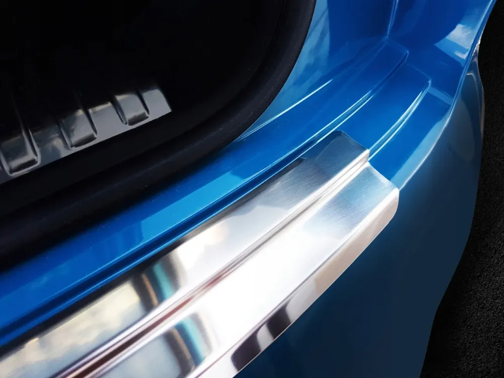 Bakfangerbeskytter Audi e-tron / Q8 e-tron (2018-2023) – rustfritt stå | Avisa