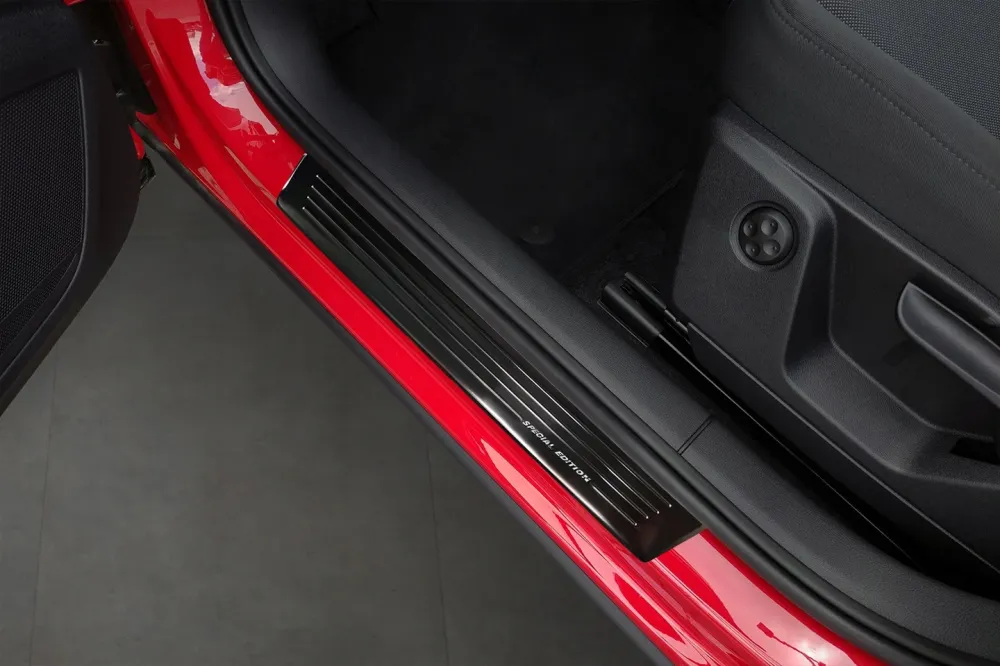 Dørbeskytter Audi Q2 / SQ2 GA Facelift – rustfritt stål/aluminium | Avisa