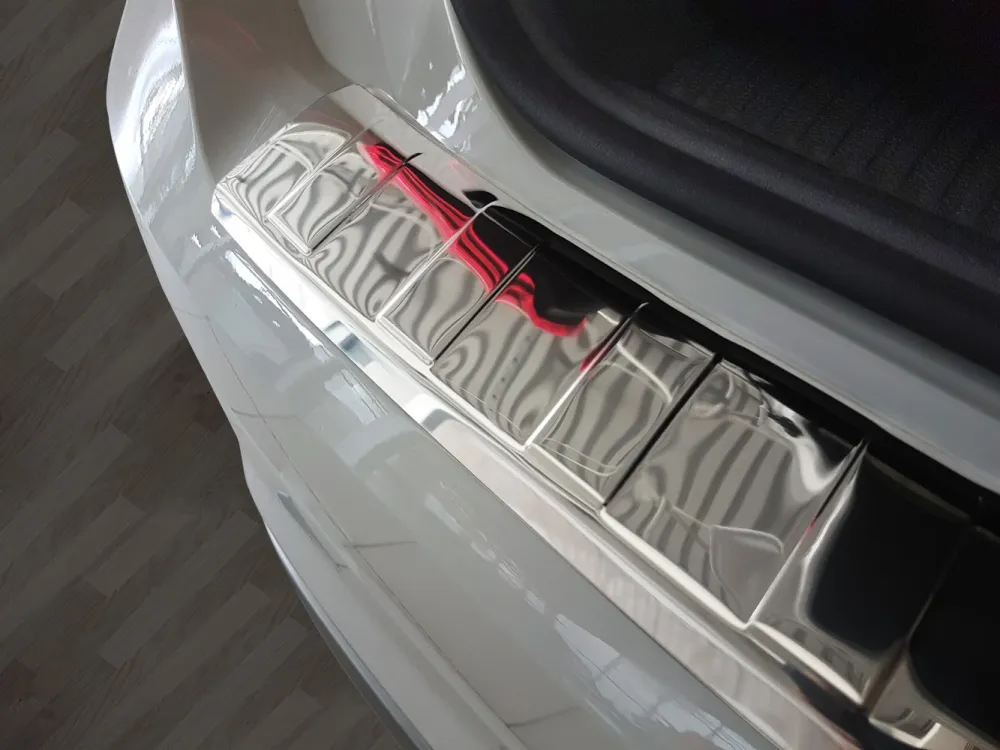 Bakfangerbeskytter Audi Q2 / SQ2 GA – Rustfritt stål | Avisa