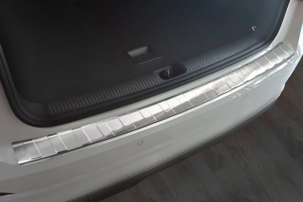 Bakfangerbeskytter Audi Q2 / SQ2 GA – Rustfritt stål | Avisa
