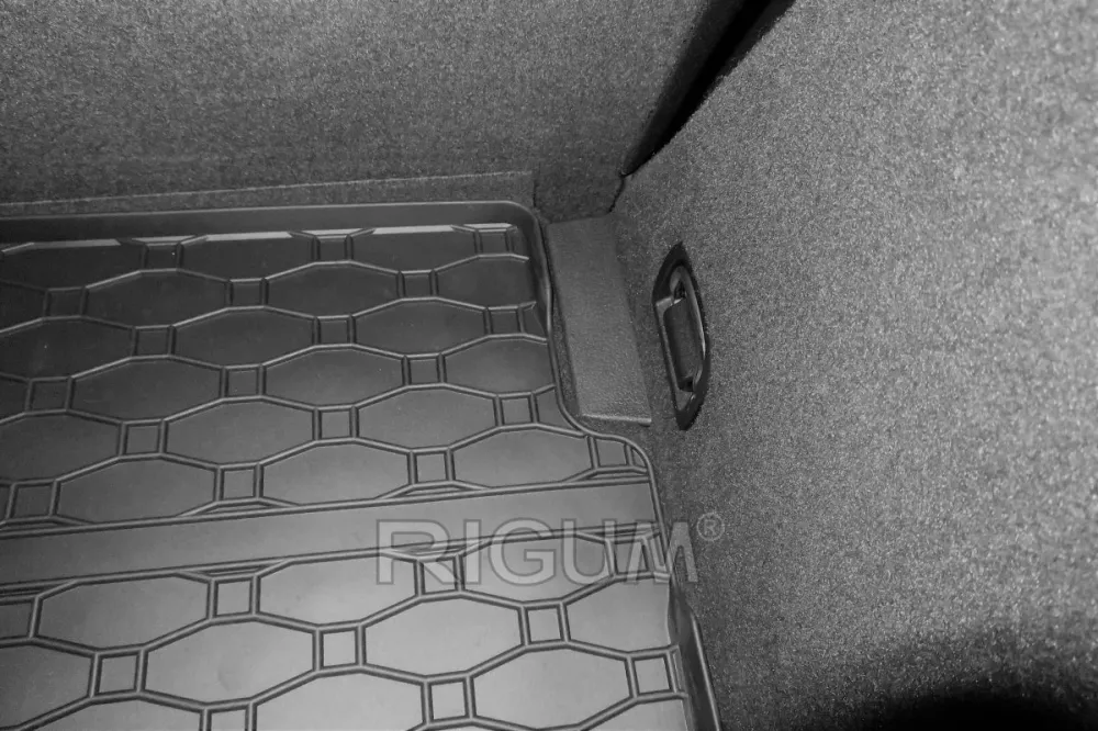 Bagasjeromsmatte Audi Q3 / RS Q3 / Q3 Sportback F3 – Luktfrie Gummi | Rigum