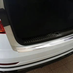 Bakfangerbeskytter Audi Q8 (2018-) – Rustfritt stål | Avisa