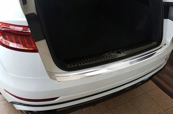 Bakfangerbeskytter Audi Q8 (2018-) – Rustfritt stål | Avisa