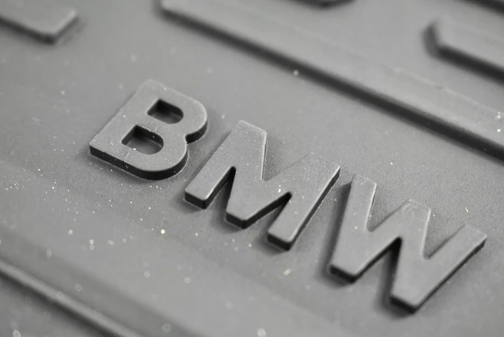 Gulvmatter Bmw 1 E81 / E87 / E82 / E88 – Gummi | BMW OEM
