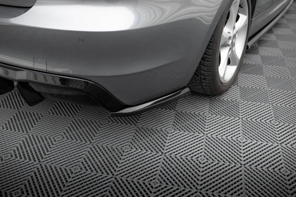 Sideflaps Bak BMW 1 M-Pakke E82