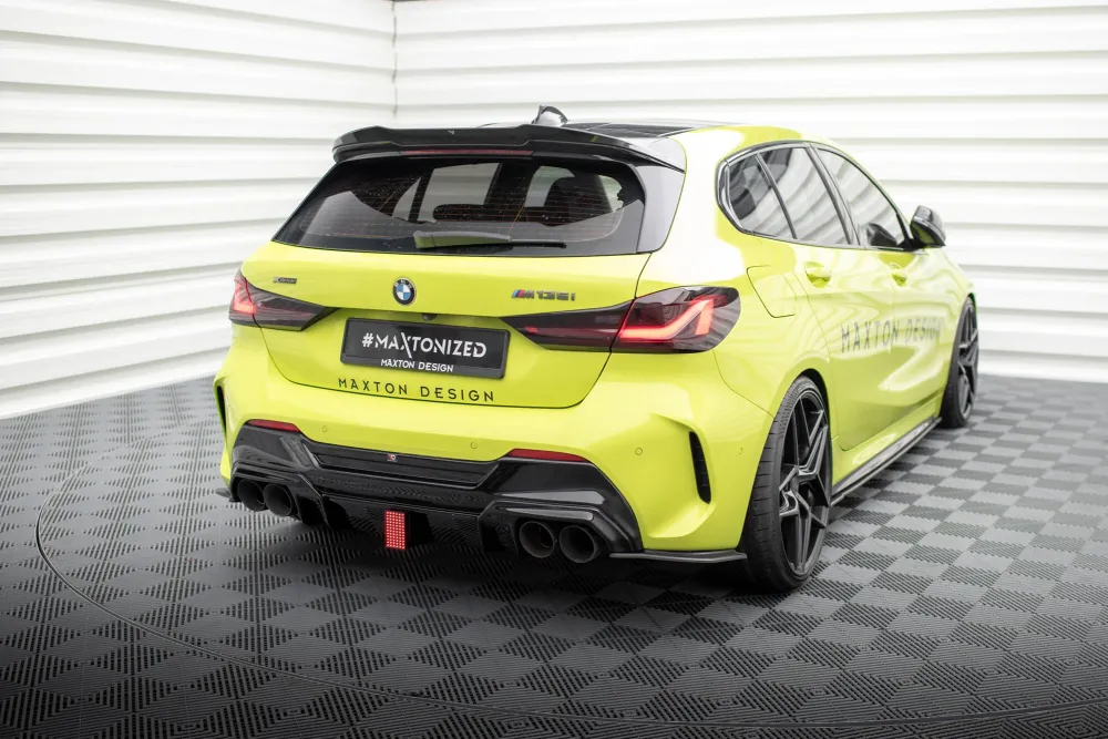 Bremselys BMW 1 F40 M-Pakke / M135I V.2