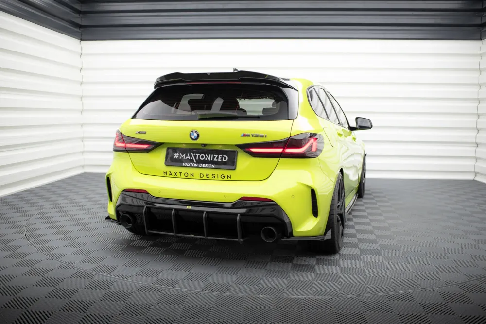 Sideflaps Bak BMW 1 F40 M-Pakke / M135I Flaps V.1