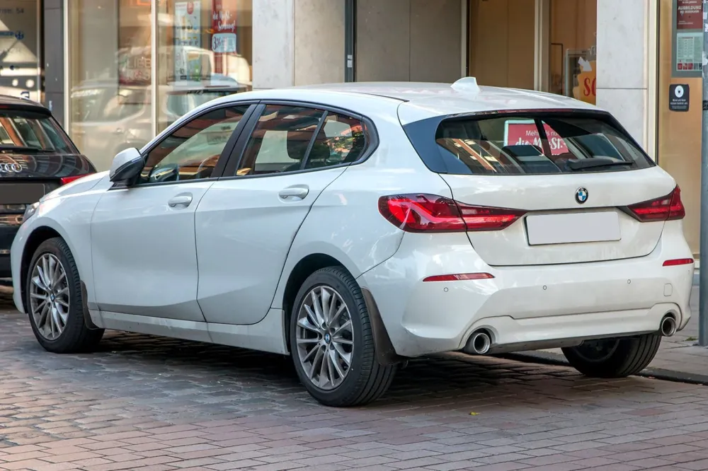 Skvettlapp Bmw 1 (F40) (2019-2024) – ABS | Ven-Tuning