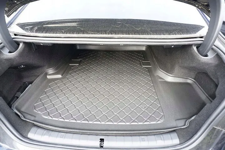 Bagasjeromsmatte Bmw 5 (G30) Sedan Hybrid (2017-2023) – myk Termoplast-elastomer (TPE) | Aristar