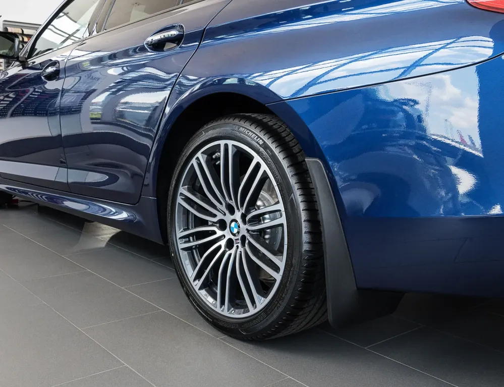 Skvettlapp Bmw 5 (G30) Sedan (2017-2023) – ABS | Ven-Tuning