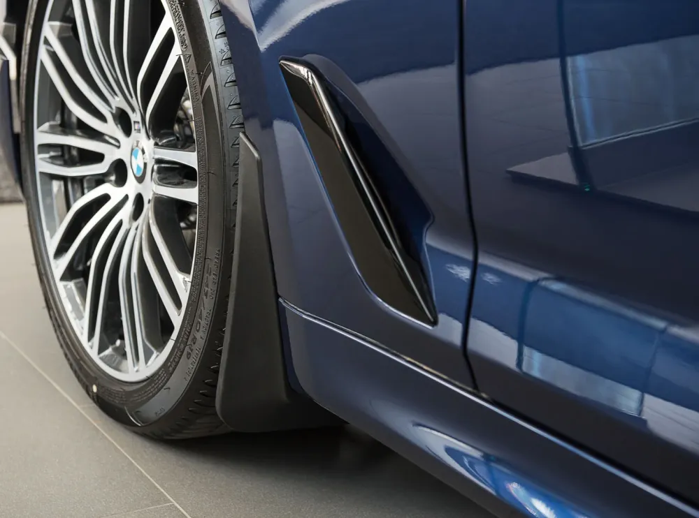 Skvettlapp Bmw 5 (G30) Sedan (2017-2023) – ABS | Ven-Tuning