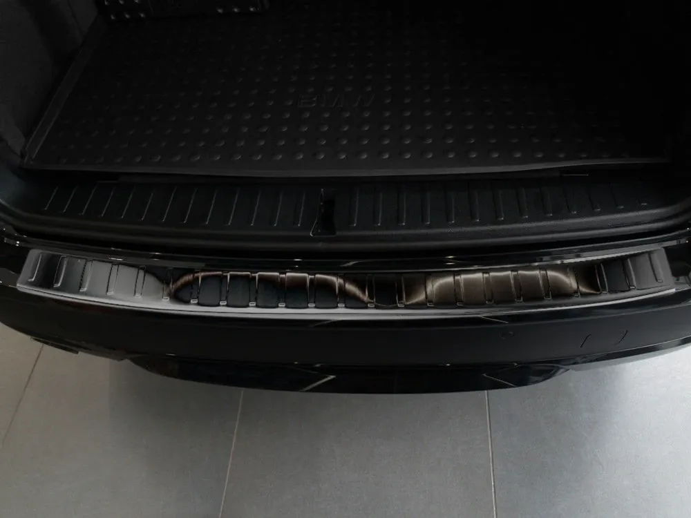 Bakfangerbeskytter Bmw X3 (F25) (2010-2014) – Svart Børstet Bred | Avisa