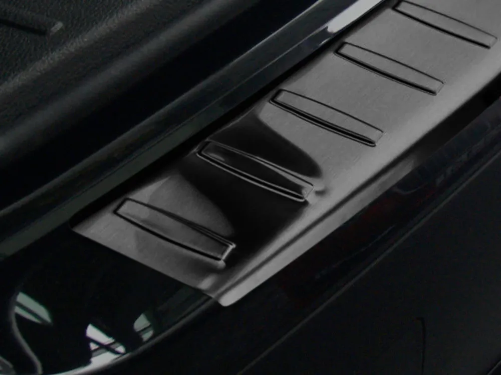 Bakfangerbeskytter Bmw X3 (F25) (2010-2014) – Svart Børstet | Avisa