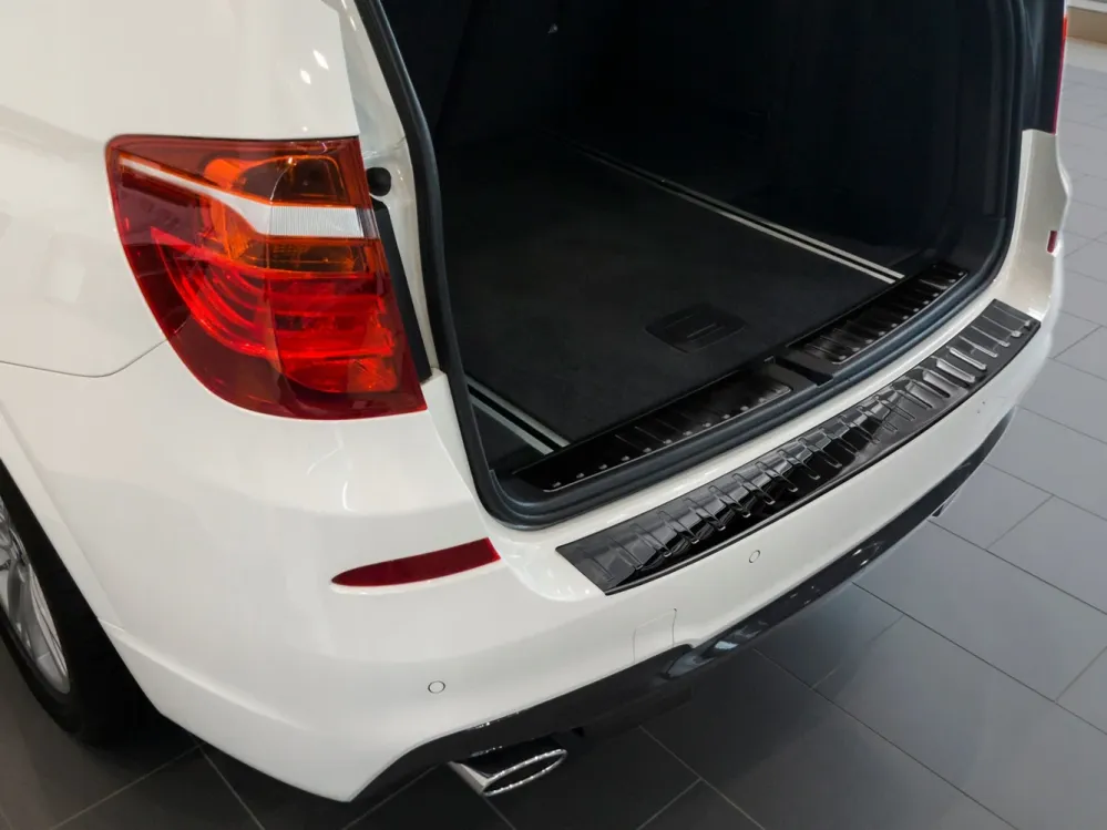 Bakfangerbeskytter Bmw X3 (F25) LCI (2014-2017) – Ekstra Bred Profil | Avisa