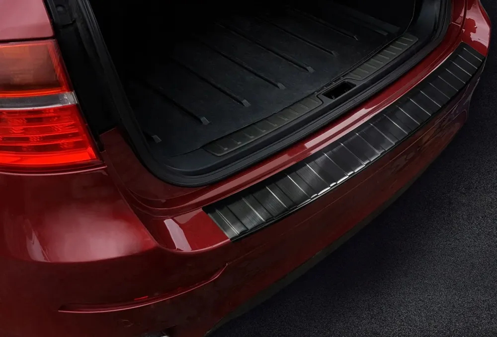 Bakfangerbeskytter Bmw X6 E71 (2009-2014) – Rustfritt stål | Avisa