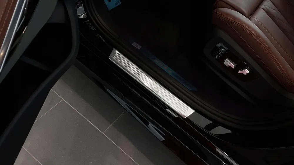 Dørbeskytter Bmw X6 (G06) (2019-) – Rustfritt stål | Avisa