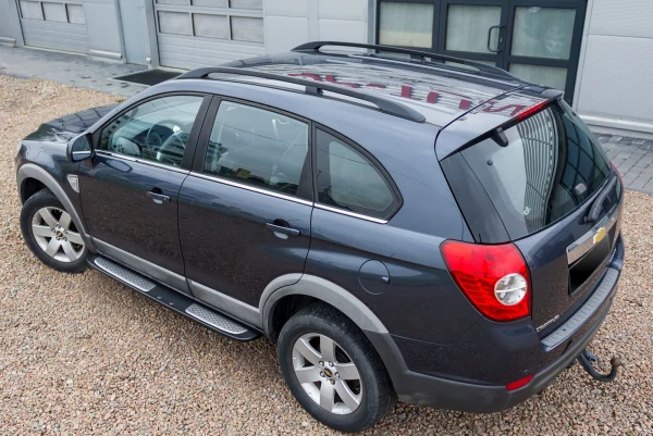 Stigtrinn Chevrolet Captiva Ventshield (2007-2015)