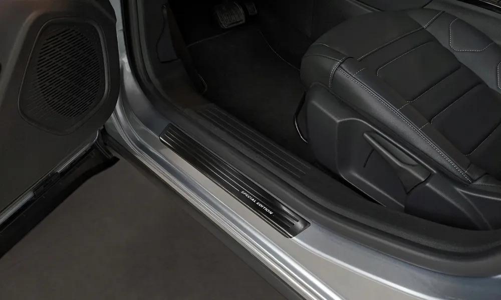 Dørbeskytter Citroen C4 III/ ë-C4 (2020-) – Rustfritt stål | Avisa