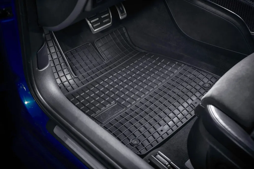 Gulvmatter Dacia Dokker (2012-) – med sidekant på 1 cm | Frogum
