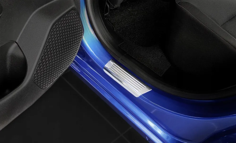Dørbeskytter Dacia Sandero III/Dacia Sandero III Stepway (2021-) – Rustfritt stål | Avisa