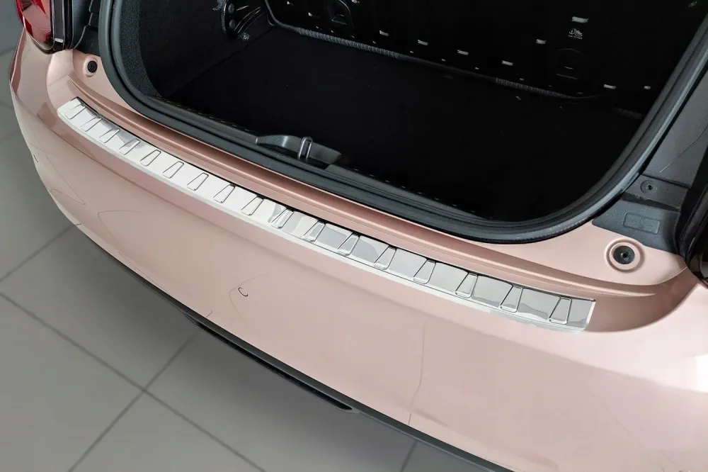 Bakfangerbeskytter Fiat 500e II (2020-) – rustfritt stål | Avisa