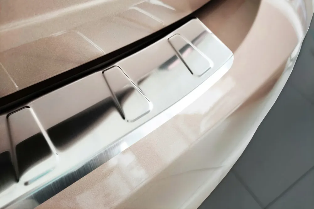 Bakfangerbeskytter Fiat 500e II (2020-) – rustfritt stål | Avisa