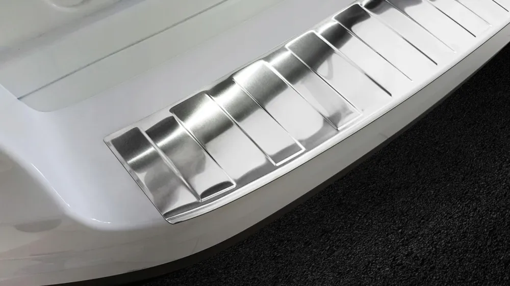 Bakfangerbeskytter Fiat 500L (2012-2022) – Rustfritt stål | Avisa