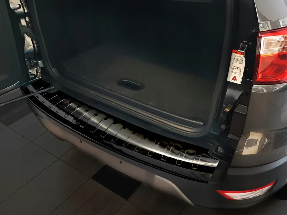 Bakfangerbeskytter Ford EcoSport II (facelift) (2017-) – Rustfritt stål | Avisa