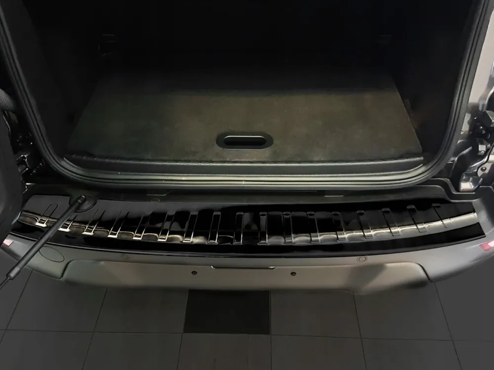 Bakfangerbeskytter Ford EcoSport II (facelift) (2017-) – Rustfritt stål | Avisa