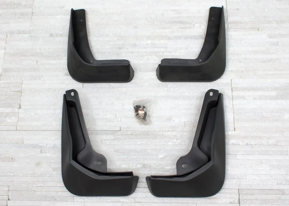 Skvettlapp Ford Focus III Hatchback (2010-2019) – ABS | Ven-Tuning