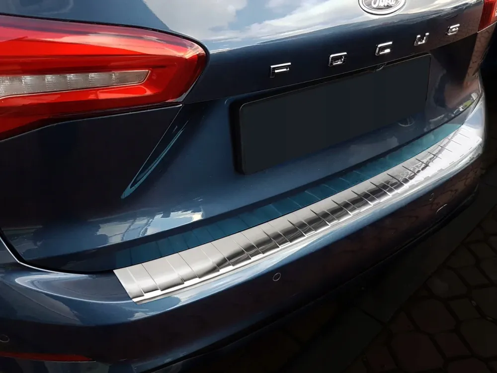 Bakfangerbeskytter Ford Focus IV 2018 Stasjonsvogn -> – Rustfritt stål | Avisa