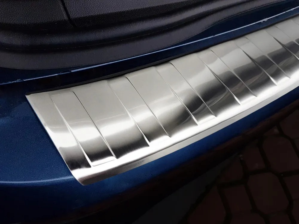 Bakfangerbeskytter Ford Focus IV 2018 Stasjonsvogn -> – Rustfritt stål | Avisa