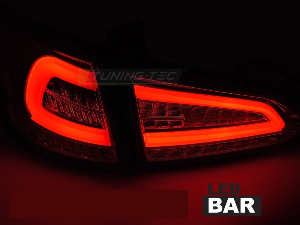 Baklykter Ford Focus MK3 Stasjonsvogn (2011–2018) LED Sekvensiell Rød/Hvit - LDFO81