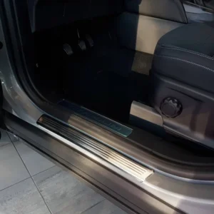 Dørbeskytter Ford Kuga III (2019-) – Rustfritt stål | Avisa