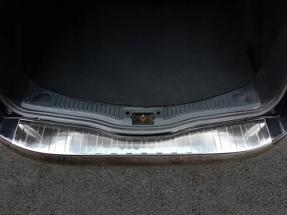 Bakfangerbeskytter Ford Mondeo IV Stasjonsvogn (2007-2010) – Rustfritt stål | Avisa