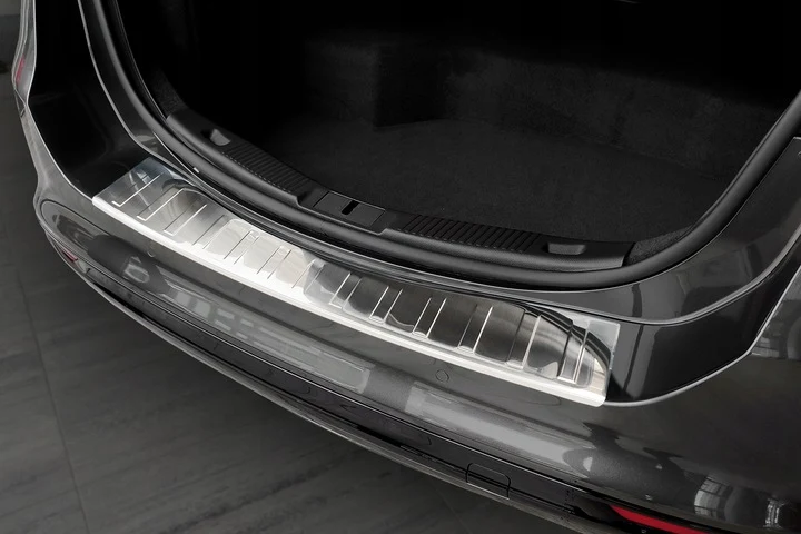 Bakfangerbeskytter Ford Mondeo V (2014-2022) – Rustfritt stål | Avisa