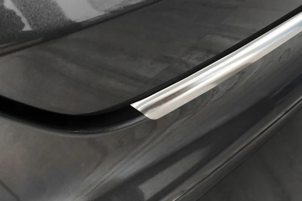 Bakfangerbeskytter Ford Mondeo V (2014-2022) – Rustfritt stål | Avisa