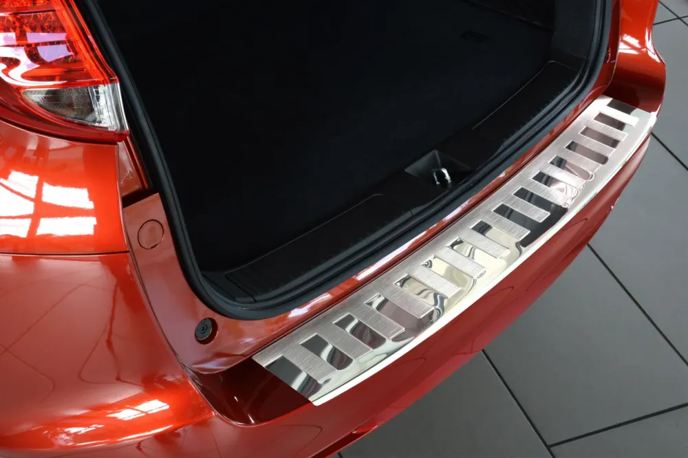 Bakfangerbeskytter Honda Civic IX Tourer Stasjonsvogn (2014-) – Rustfritt stål | Avisa