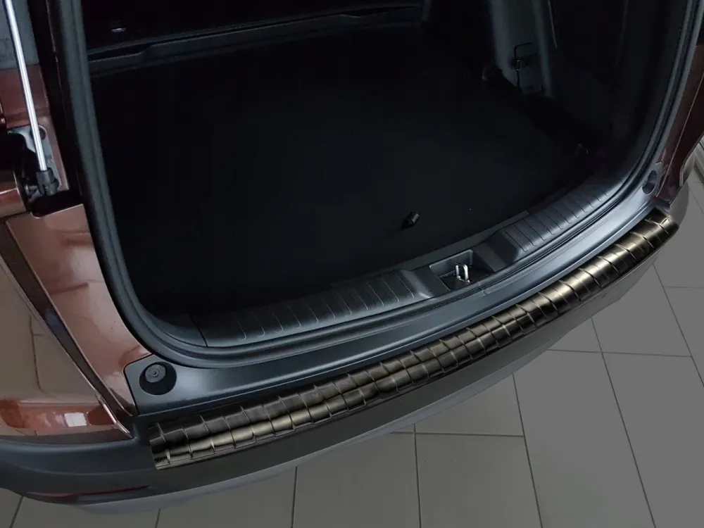 Bakfangerbeskytter Honda CR-V V (2018-2023) – Rustfritt stål | Avisa