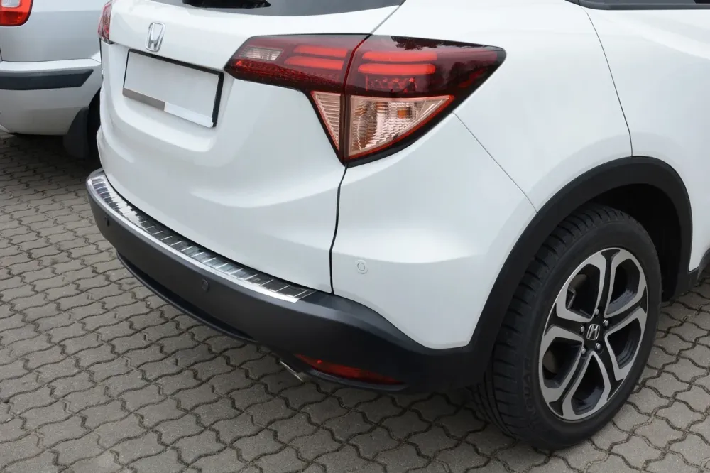 Bakfangerbeskytter Honda HR-V II (passer ikke til Honda HR-V 2020 Sport) (2015-) – Rustfritt stål | Avisa
