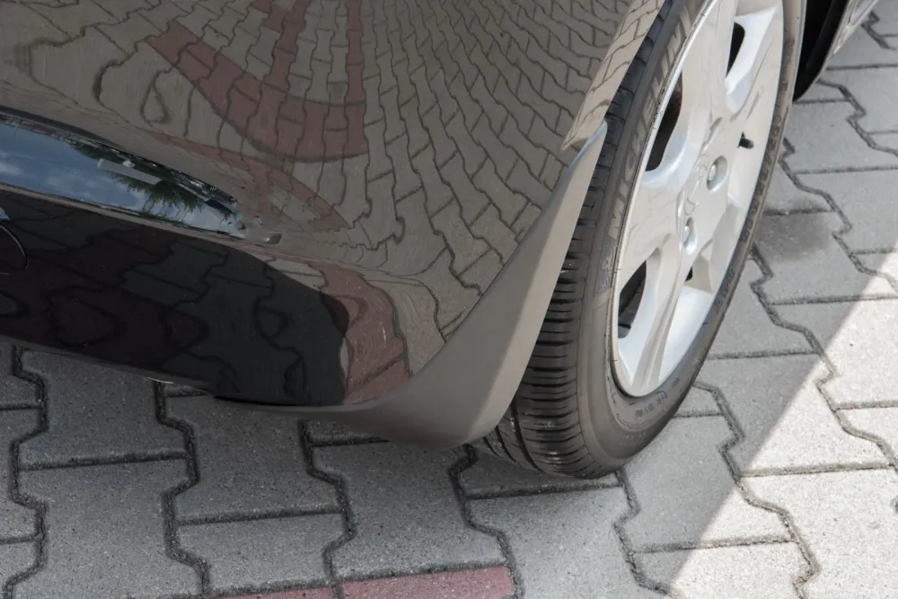 Skvettlapp Honda JAZZ III pre-facelift (2008-2011) – ABS | Ven-Tuning