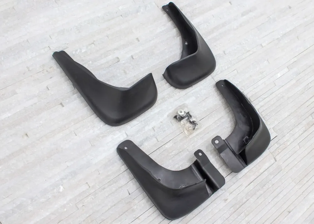 Skvettlapp Hyundai ELANTRA (2000-2006) – ABS | Ven-Tuning