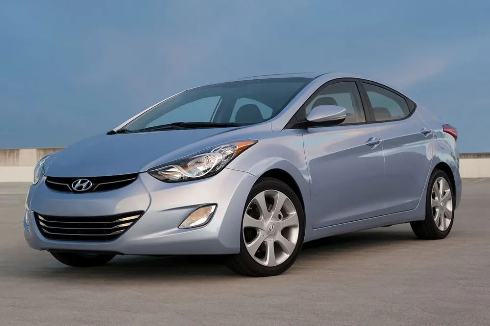 Skvettlapp Hyundai ELANTRA V (2010-2015) – ABS | Ven-Tuning