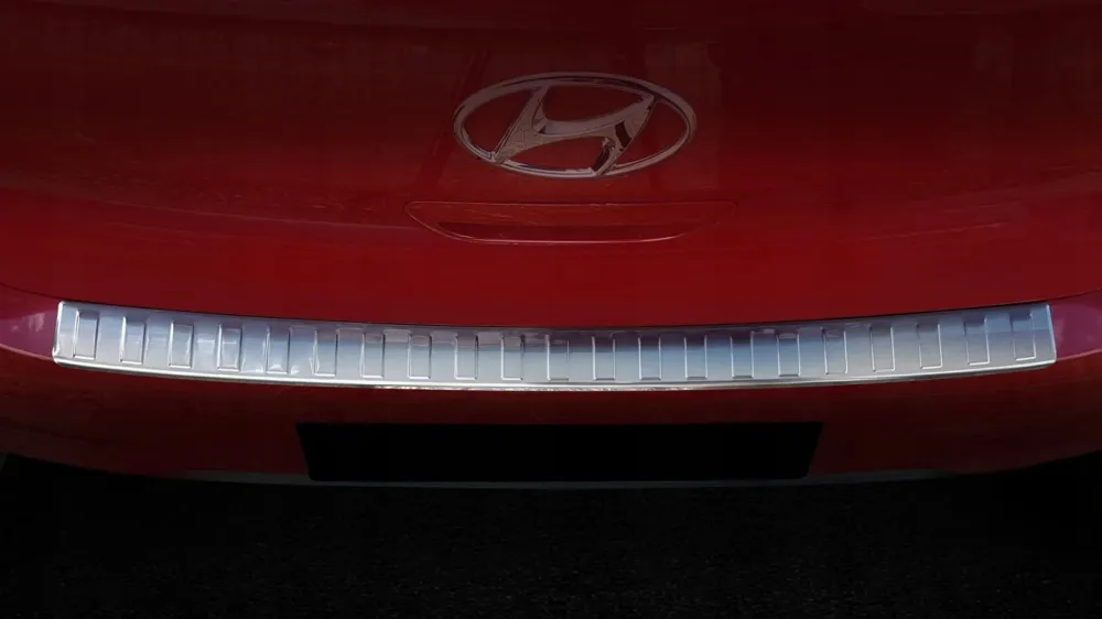 Bakfangerbeskytter Hyundai i10 III (2019-) – Rustfritt stål | Avisa