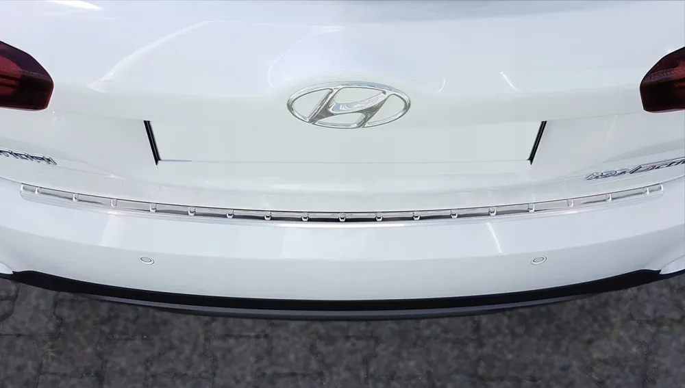 Bakfangerbeskytter Hyundai i20 II Facelift (2018-2020) – Rustfritt stål | Avisa