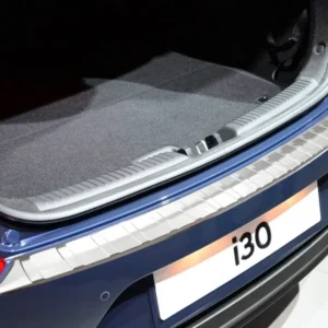 Bakfangerbeskytter Hyundai i30 III Hatchback (2017-) – Rustfritt stål | Avisa