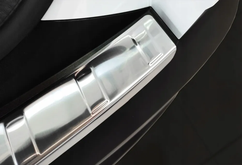 Bakfangerbeskytter Hyundai Tucson IV / Silver Edition (2020-) – Rustfritt stål | Avisa